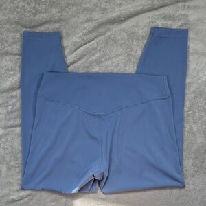 Blue Lululemon Wunder Under Smooth cover leggings, size 14, 25 inch inseam